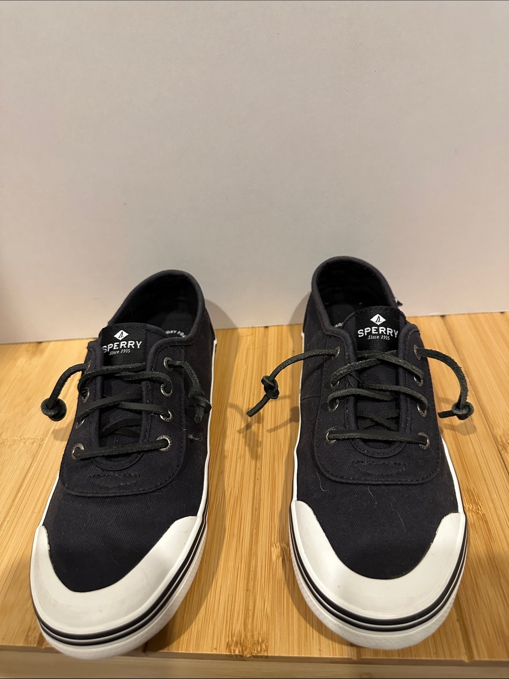 301SP- Sperry Women’s Navy Blue and White Canvas Lace-Up Sneakers, Nautical,